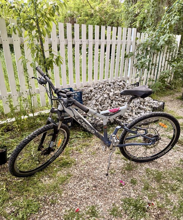 Vând bicicletă Cross