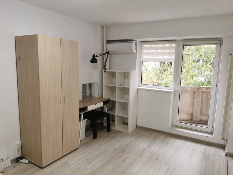 Proprietar închiriez garsoniera in Panduri