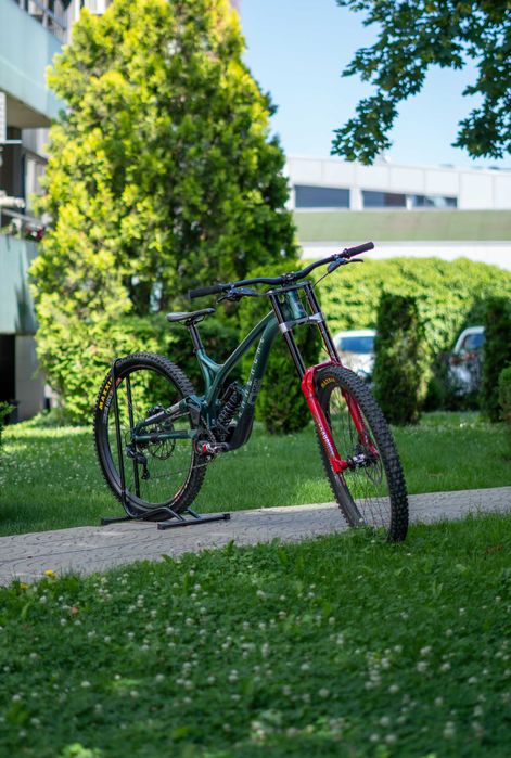 Downhill Колело Commencal Supreme DH