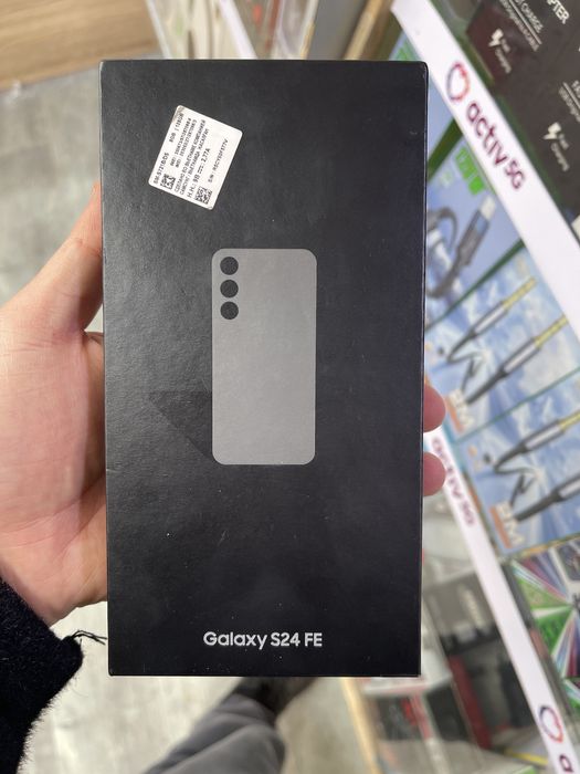 Galaxy S24 FE продаю