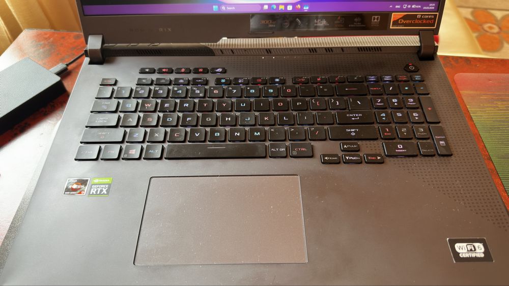 Vand Asus Rog Strix G17