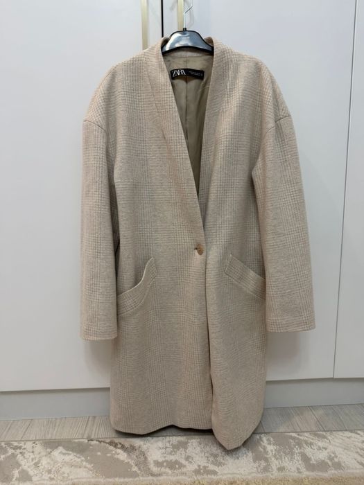 Продаю женские пальто