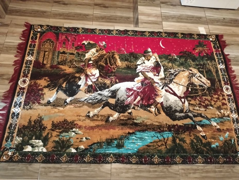 Vând carpetă Răpirea din Serai.