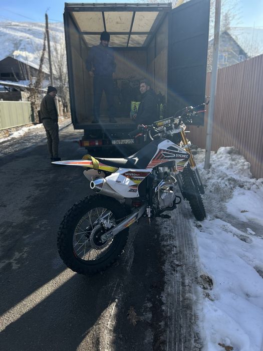 Продам мотоцикл эндуро