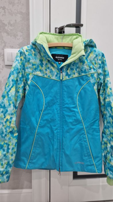 Продаётся лыжный костюм