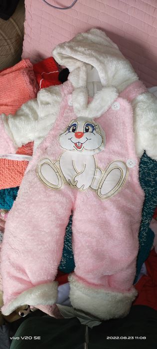 Продам детские вещи