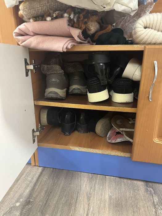 Шкаф в прихожую