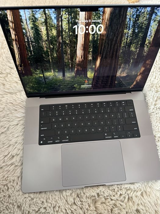 Macbook Pro m1 / 2021, 16GB, 512 ssd