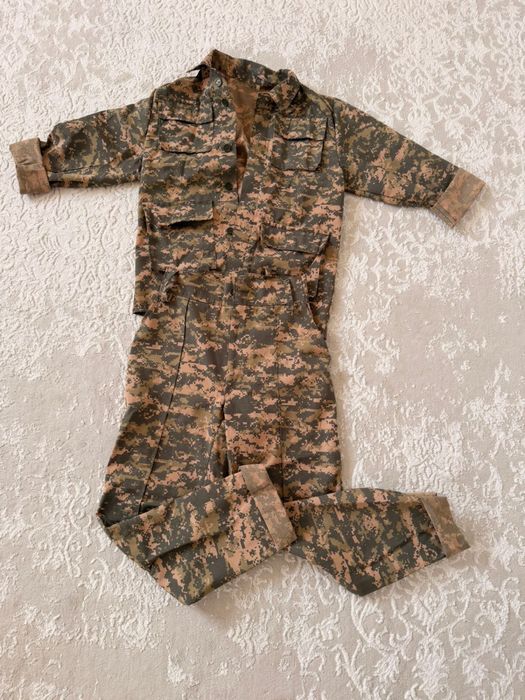 Военный комуфляжный костюм для девушек