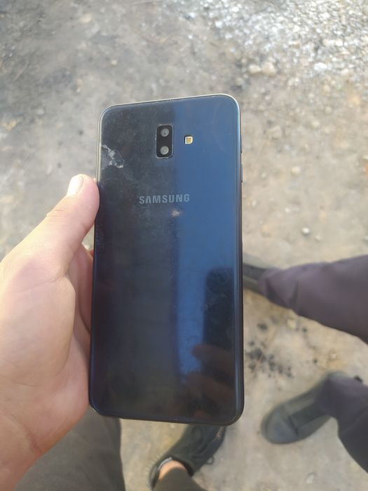 Samsung j6+ 32 xotira