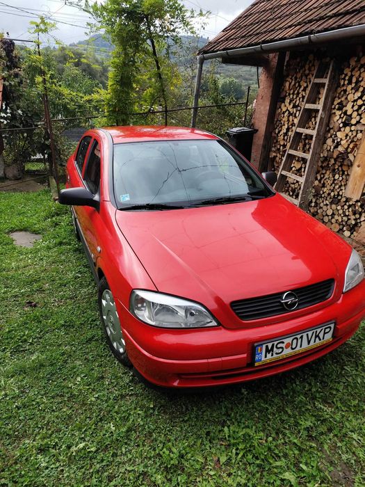 OPEL ASTRA G 1,4 rosu.