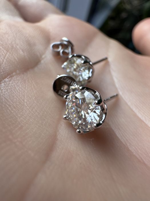 Серьги с муассанитами 1 карат 6,5 мм
