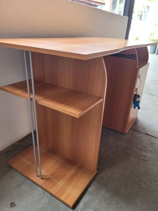 Vând mobilier de sufragerie