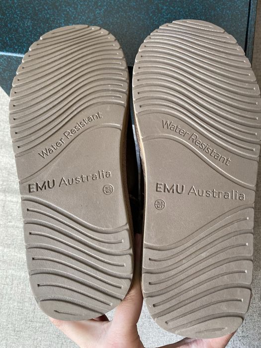 Велурени боти с вълна Emu