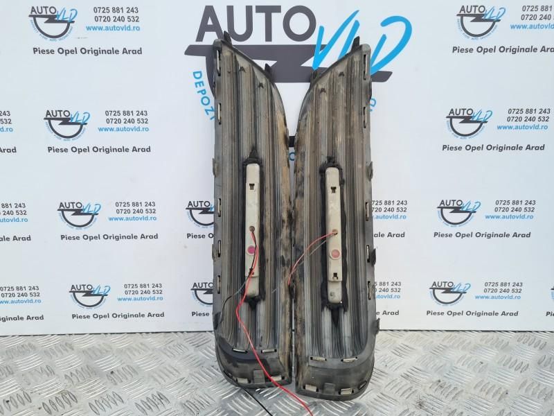 Grila proiector cu Led stanga dreapta Opel Insignia A