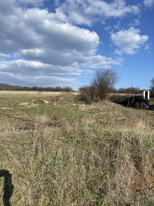 Парцел УПИ - за продажба