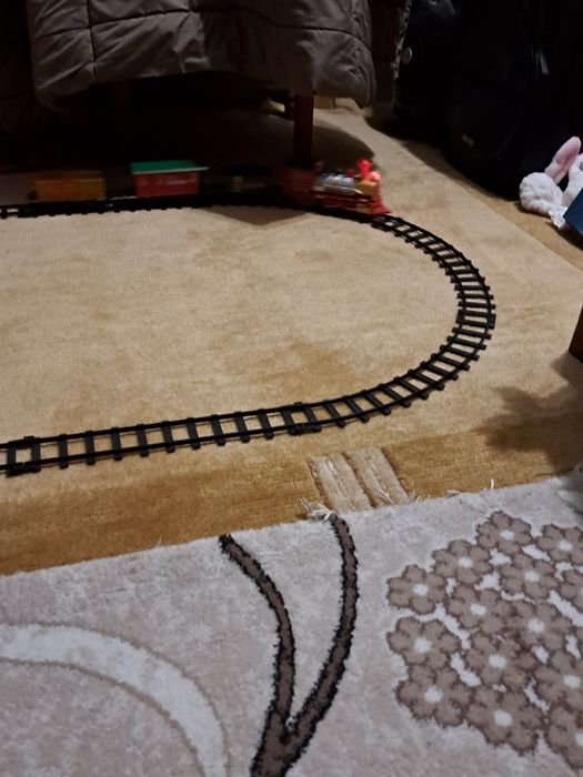 Trenuleț cu sina, funcționare perfecta, pe baterii