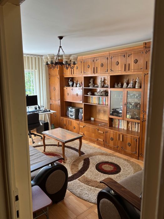 Apartament 3 camere, 9 Mai, Vest