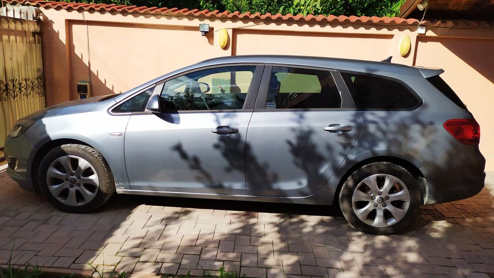 Opel Astra Sports Tourer