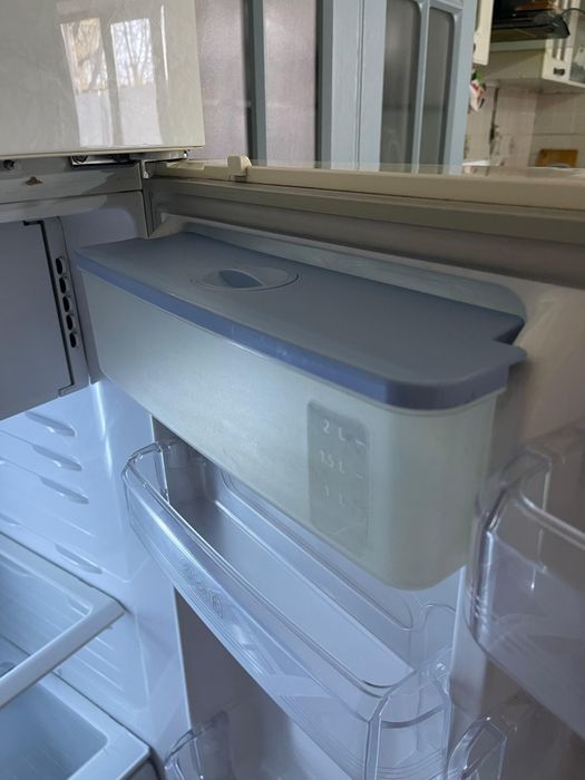 Холодильник сенсорный