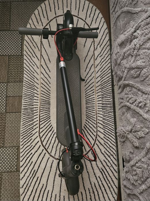 Продам электросамокат