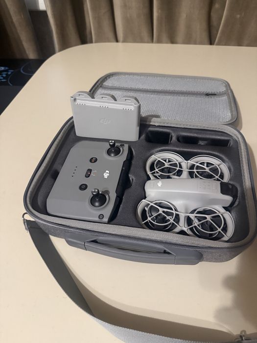 Продам дрон DJI NEO FLY MORE Combo
