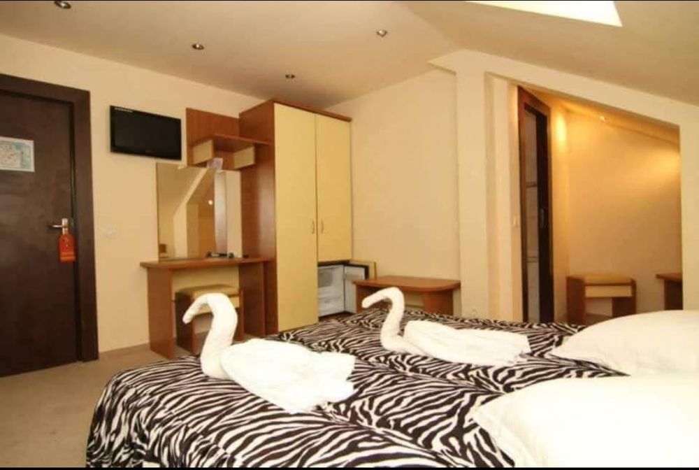 Hotel/pensiune de vinzare pretabil Clinica!18 camere!Rate