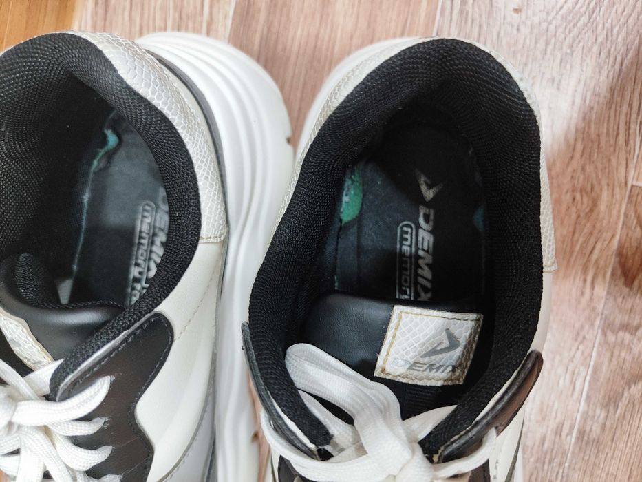 Кроссовки женские demix