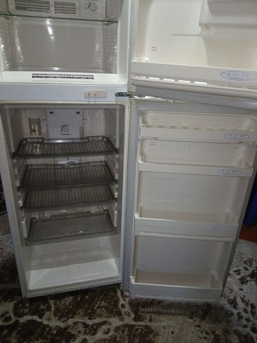 Холодильник Samsung No Frost