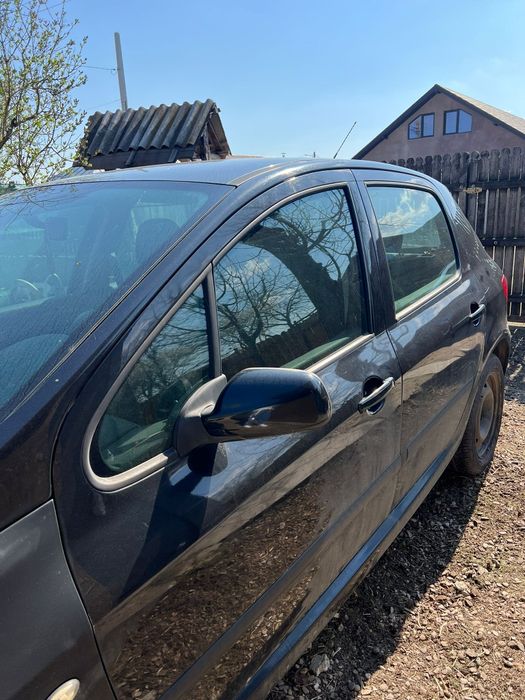 Vând peugeot 307