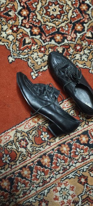 Кожанные туфли продам