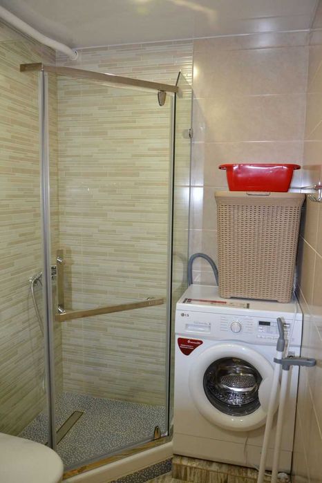 Дава се под наем Двустаен апартамент в София, Иван Вазов - 62 кв.м за 480 € - Снимка #2