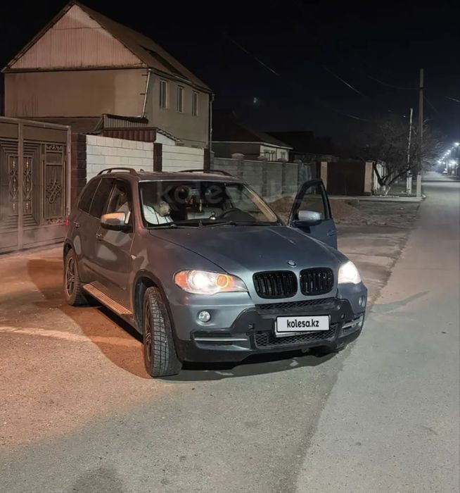Продам срочно BMW х5, e70