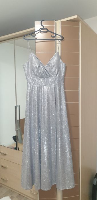 Официална рокля  42 номер