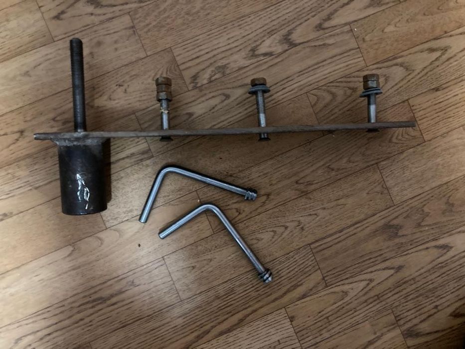 Гаражные винтовые замки