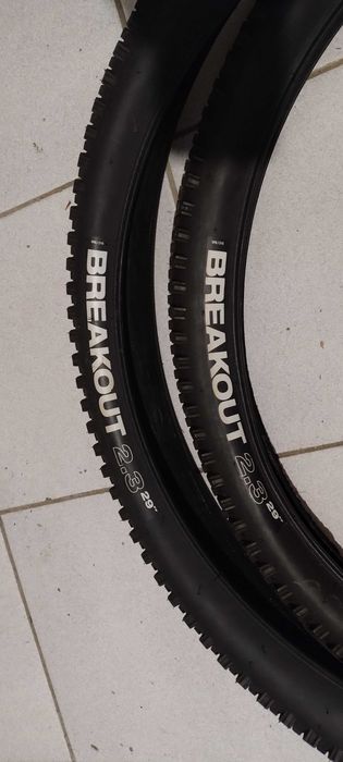 Wtb Breakout 29/2.3 гуми за Mtb