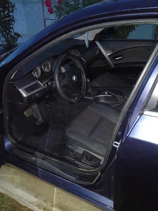 Bmw e60 525   2004