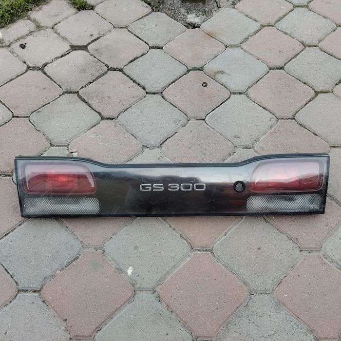 Задняя фонарь на багажник