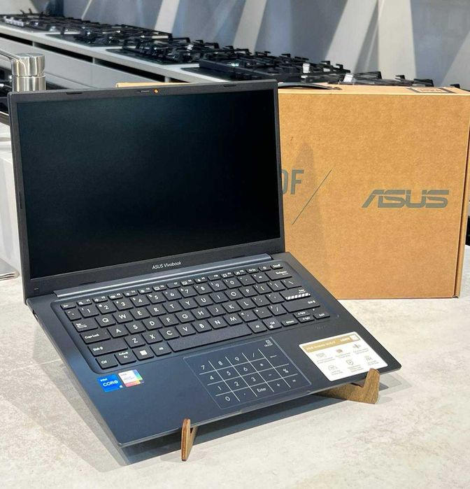 Asus Vivobook X1404V i5-1335U 12/256/display 14' IPS