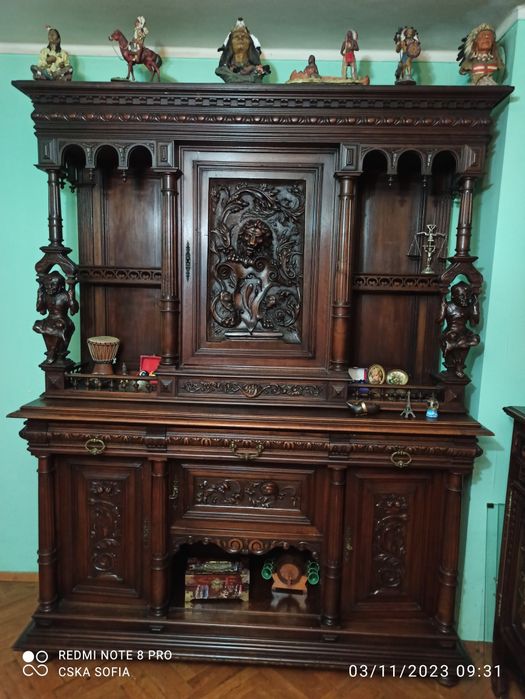Античени ренесансов шкаф