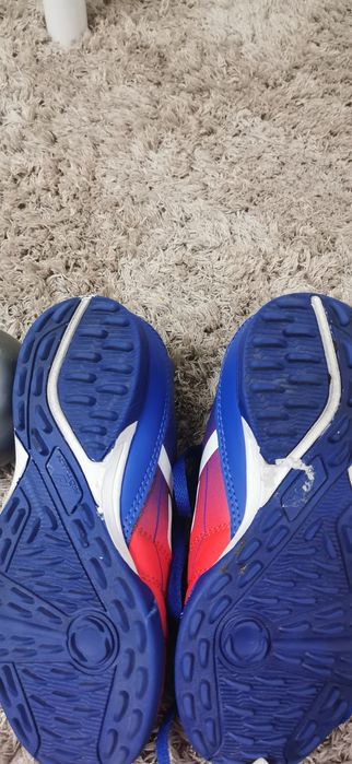 Кроссовки  для спорта в зале