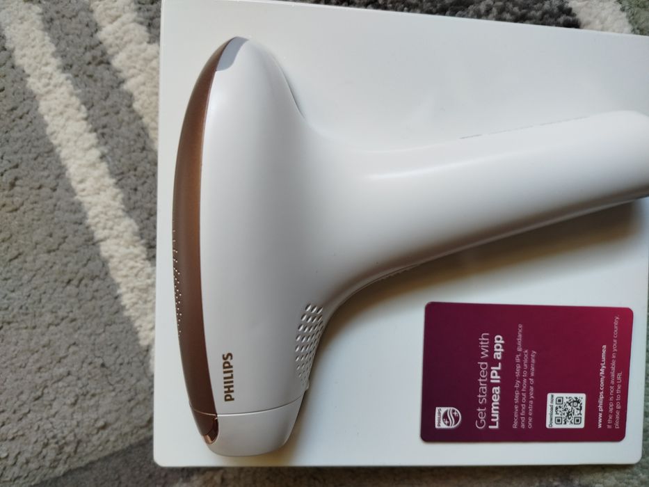 Фотоепилатор Philips Lumea SC1997/00