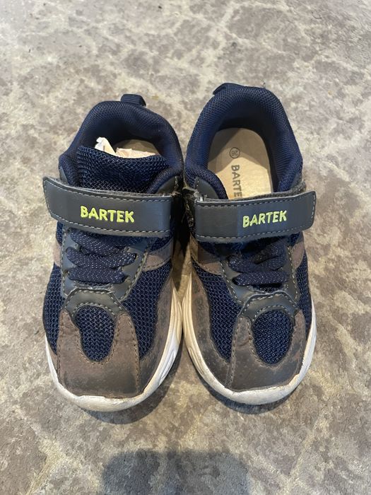 Кроссовки Bartek 25р