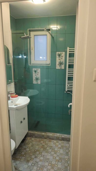 Inchiriez apartament cu doua camere Avram Iancu