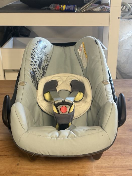 Детско столче Maxi-Cosi Pebble 0–13 кг с сенник