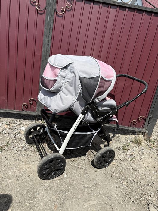 Продам детскую коляску Amelia