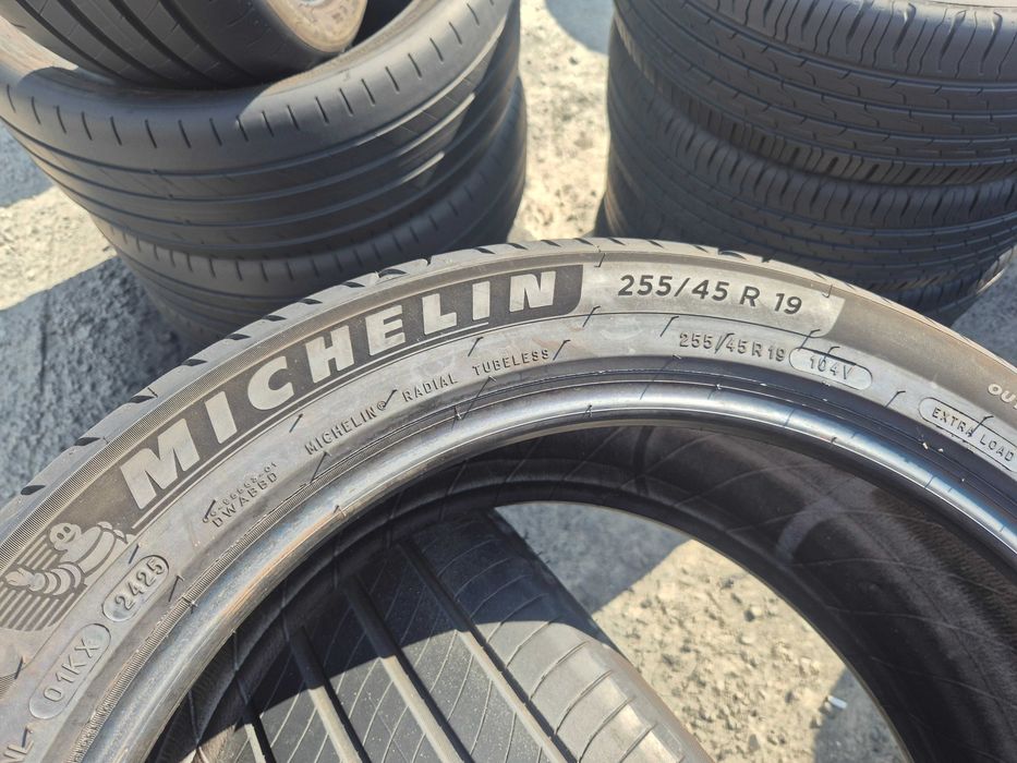 2 Anvelope de VARA - 255/45/19 104V - Michelin E-Primacy - CA NOI - DOT 2025 !