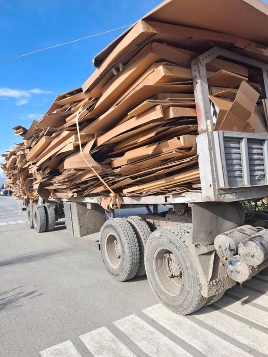 Makalatura Maklatura Makulatura Metallom temir oq qog’oz kitob jurnal