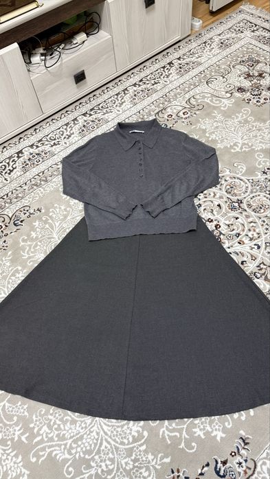 Продам комплект: юбку и поло Zara.