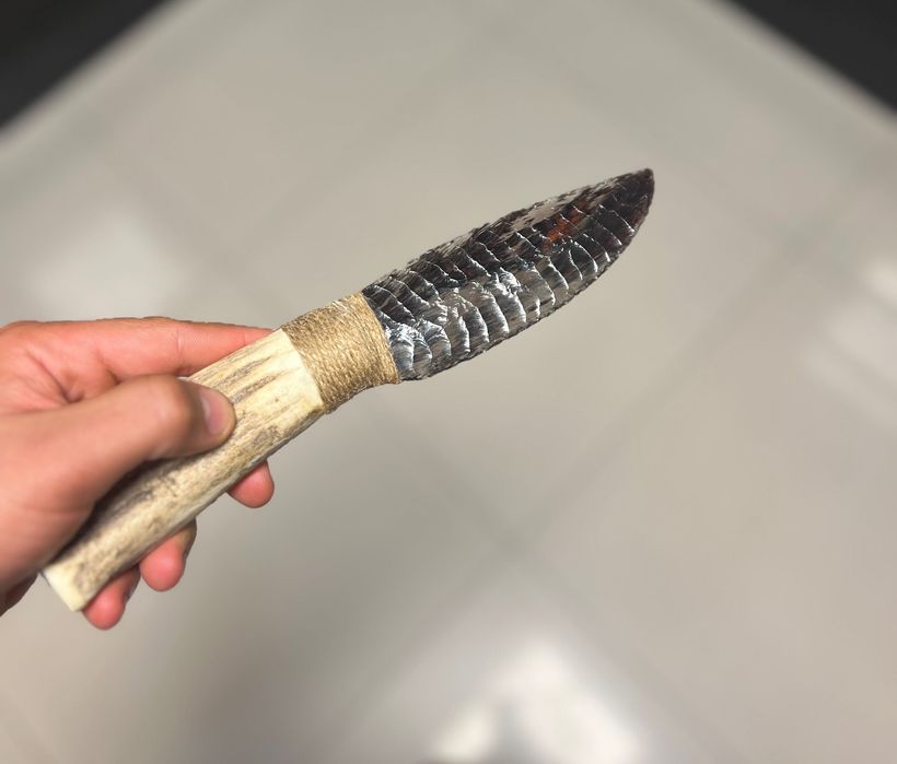 Нож от обсидиан – ръчна изработка